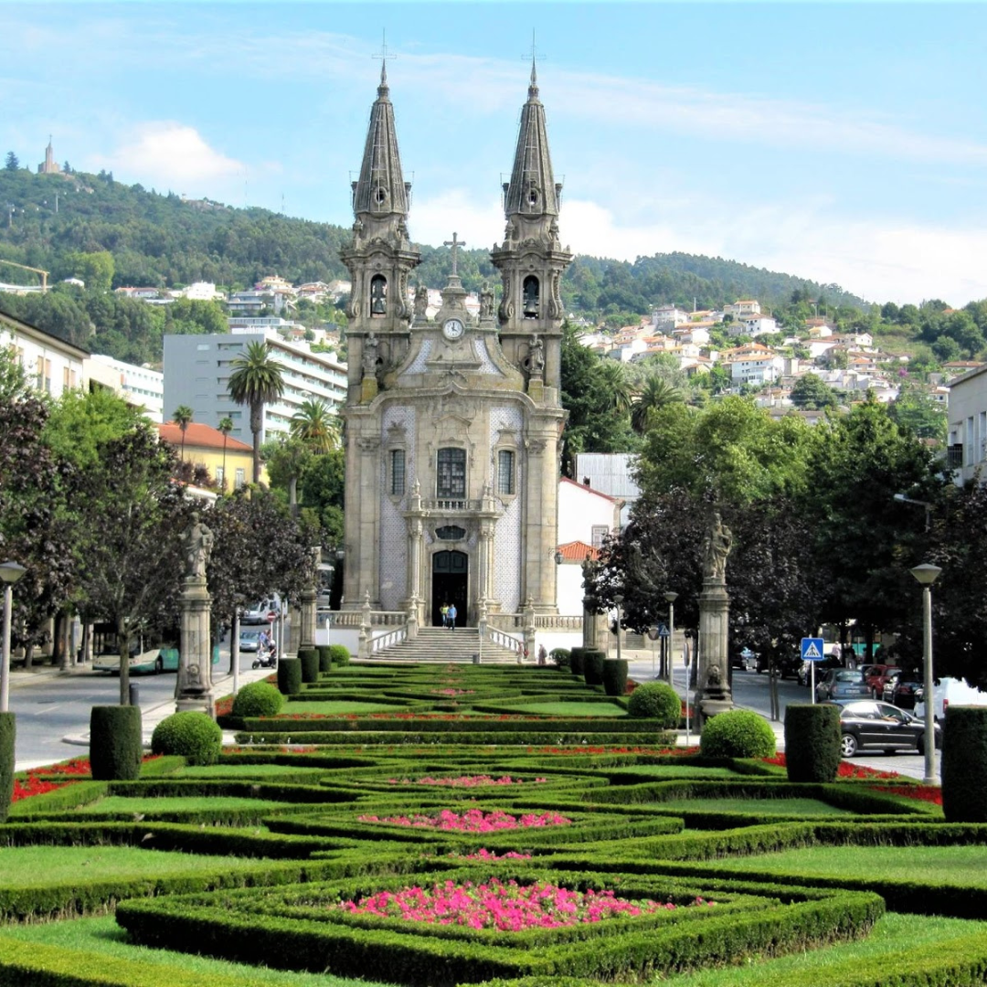 🇪🇸🇵🇹 Spain + Portugal May 10th - 24nd | Santiago de Compostela, Pontevedra, Combarro, Braga, Guimarães, Porto